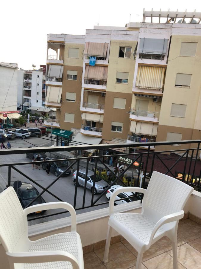 Center Hotel Pirro Himare Buitenkant foto